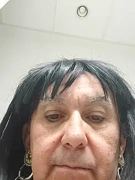 Emily de Carla online show from May 2026 06:41:02 AM