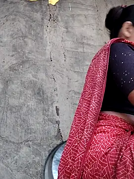 Hot-ilaiy online show from October 2025 02:00:01 AM