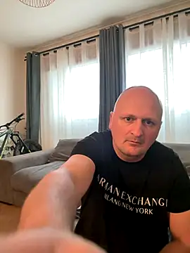 Attila120 online show from November 2025 07:29:02 AM