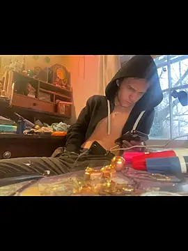 XanderOzzz online show from November 2025 01:15:02 PM