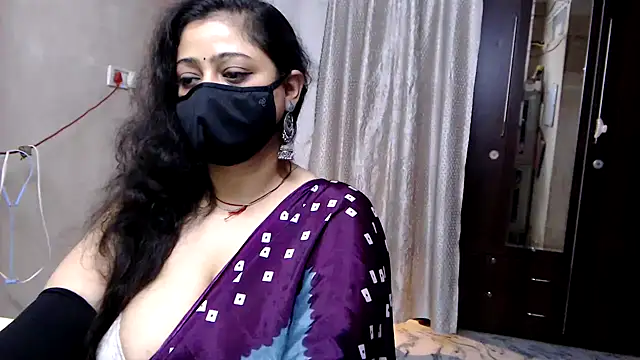 sexy indianboobs online show from June 2026 02:23:02 PM