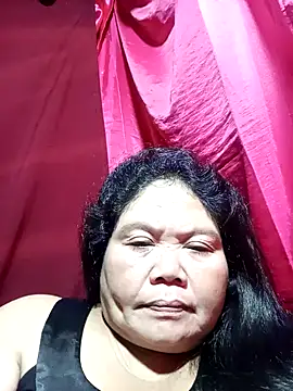 Snapshot of Mari_fvcks chatting on October 2025 05:43:02 PM Mari fvcks online show from October 2025 05:43:02 PM