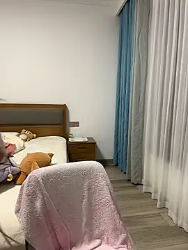 ououlovelove online show from February 2026 02:06:01 PM