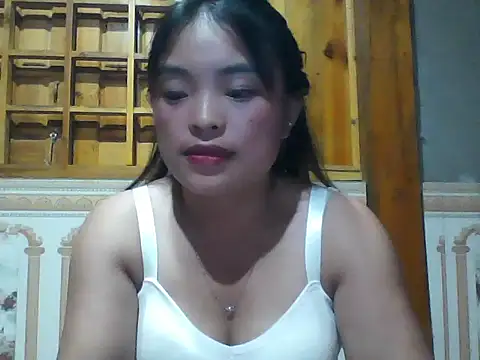 Snapshot of Loc_al chatting on September 2025 01:46:01 PM Loc al online show from September 2025 01:46:01 PM