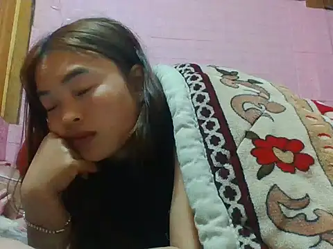 Snapshot of Loc_al chatting on November 2025 01:24:02 PM Loc al online show from November 2025 01:24:02 PM