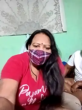 LoveOnStream online show from November 2025 12:57:02 AM