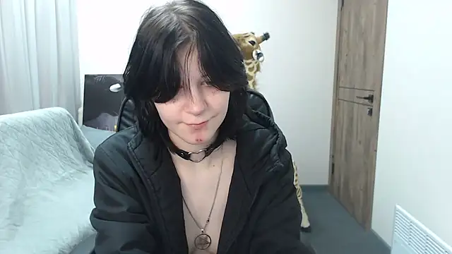 TinaQuiin online show from February 2026 09:02:01 AM