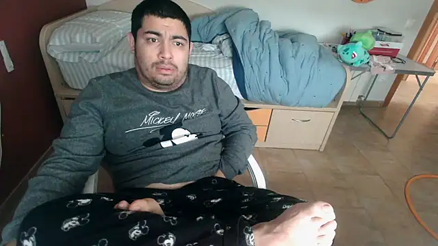 Snapshot of Martigato3 chatting on February 2026 03:39:02 PM Martigato3 online show from February 2026 03:39:02 PM