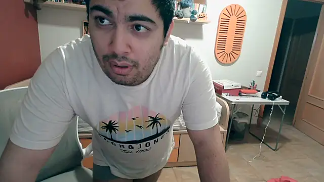 Martigato3 online show from July 2026 11:18:02 PM