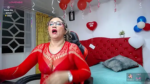 Snapshot of noelia_milf19 chatting on February 2026 01:57:02 AM noelia milf19 online show from February 2026 01:57:02 AM