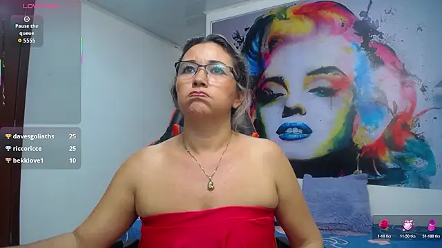 Snapshot of noelia_milf19 chatting on March 2026 02:04:02 AM noelia milf19 online show from March 2026 02:04:02 AM
