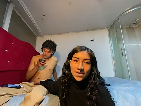 Snapshot of keith_russo chatting on February 2026 11:56:01 PM keith russo online show from February 2026 11:56:01 PM