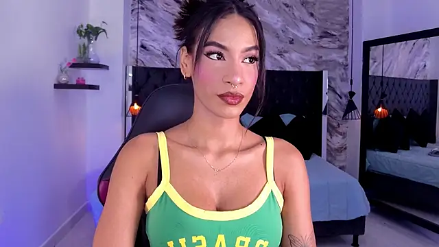 kitty collins  online show from June 2026 12:07:02 PM