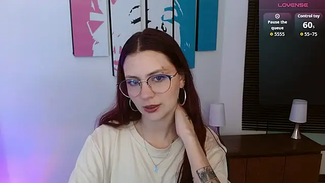 Snapshot of AlanaGarcia19 chatting on September 2025 11:43:01 AM AlanaGarcia19 online show from September 2025 11:43:01 AM