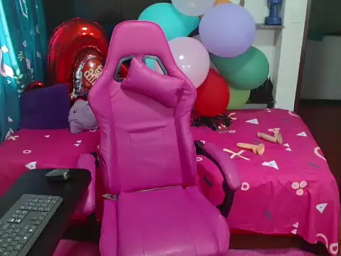 rous-kinky online show from September 2025 01:14:02 PM