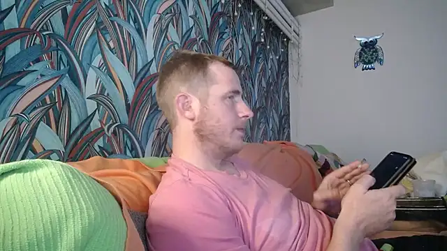 gaydavid online show from September 2025 08:56:02 PM