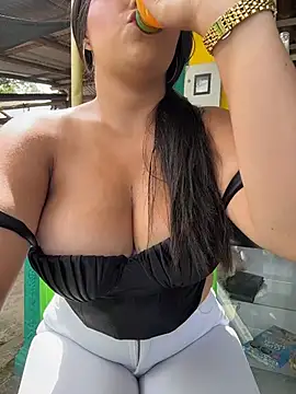 Isaa-Sweet online show from June 2026 03:16:01 PM