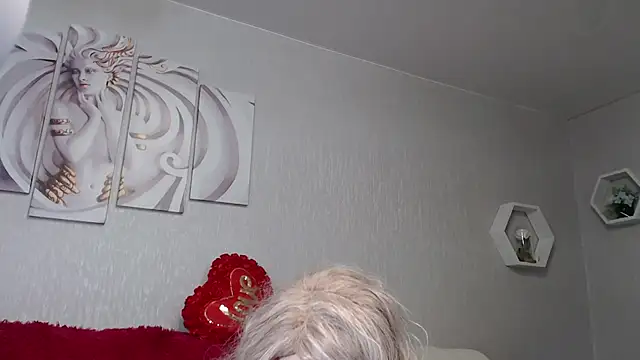 DorisBest online show from October 2025 05:04:02 AM