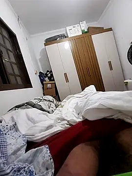 Hiderr online show from January 2026 04:28:01 AM