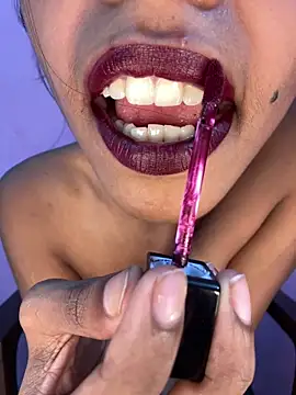 Small Titss online show from June 2026 11:43:02 AM