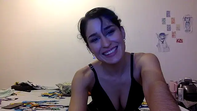 Snapshot of kendrafarq chatting on February 2026 06:33:02 AM kendrafarq online show from February 2026 06:33:02 AM