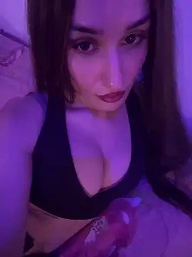 Snapshot of kendrafarq chatting on March 2026 10:04:02 PM kendrafarq online show from March 2026 10:04:02 PM