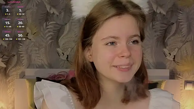 JulietteRain online show from October 2025 05:23:02 PM