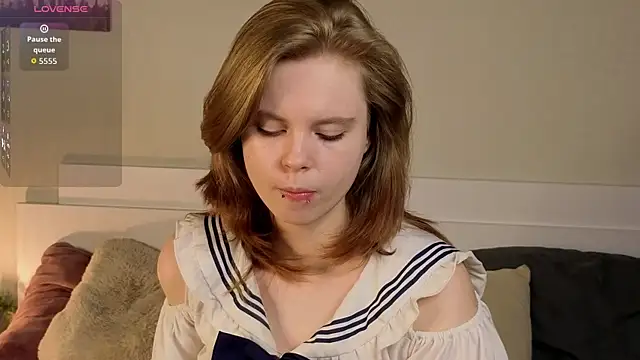 JulietteRain online show from May 2026 06:25:01 PM