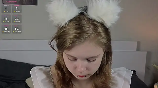 JulietteRain online show from June 2026 06:29:02 PM