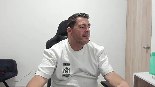 massimo dannger online show from September 2025 10:31:01 AM