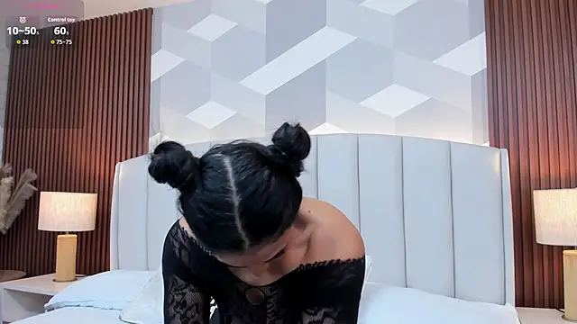 Snapshot of Mommy_Naughty chatting on September 2025 11:12:02 AM Mommy Naughty online show from September 2025 11:12:02 AM