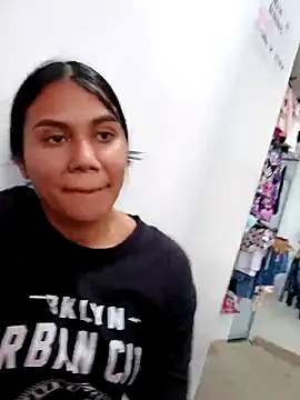 Snapshot of burbuja02 chatting on October 2025 07:25:02 PM burbuja02 online show from October 2025 07:25:02 PM