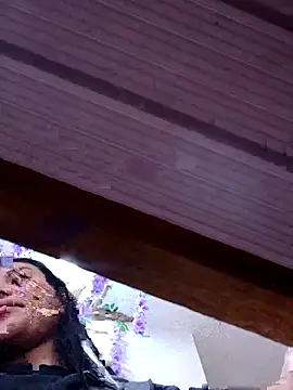 Snapshot of burbuja02 chatting on November 2025 02:30:02 PM burbuja02 online show from November 2025 02:30:02 PM