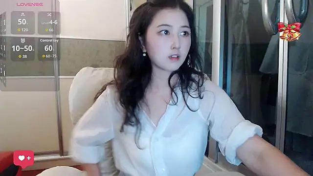 Snapshot of xx9938 chatting on September 2025 01:14:02 PM xx9938 online show from September 2025 01:14:02 PM