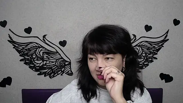 SelenaFly online show from October 2025 05:02:02 AM