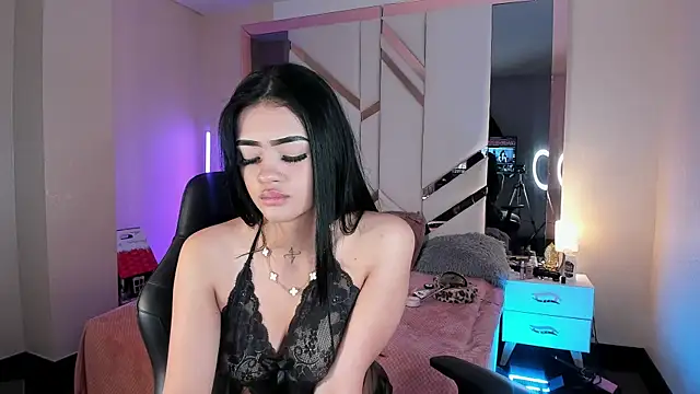 EmmaStonns online show from January 2026 12:54:01 PM