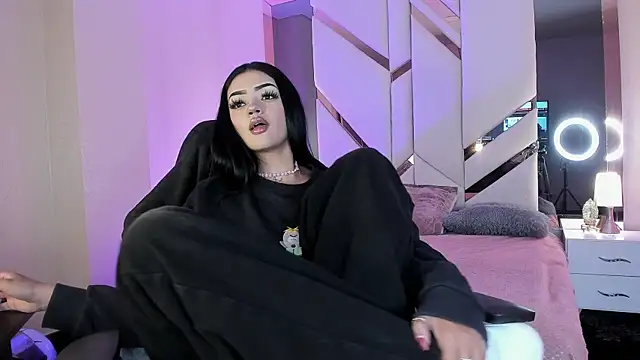 EmmaStonns online show from March 2026 12:11:01 PM