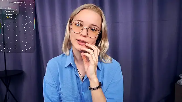 EdaKirkIin online show from October 2025 06:25:02 AM