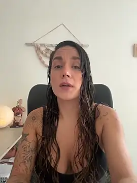 Sophia House  online show from May 2026 09:43:01 PM