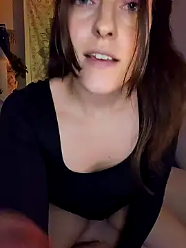 Snapshot of BelleFelicitas chatting on October 2025 08:04:02 PM BelleFelicitas online show from October 2025 08:04:02 PM