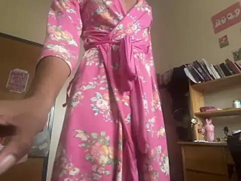 Snapshot of luvrgrllani chatting on December 2025 02:25:02 PM luvrgrllani online show from December 2025 02:25:02 PM