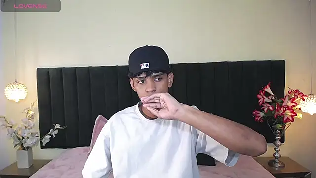 Snapshot of jhos_padill chatting on October 2025 01:33:02 PM jhos padill online show from October 2025 01:33:02 PM