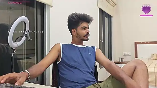 mrbuddy85 online show from October 2025 05:20:02 PM