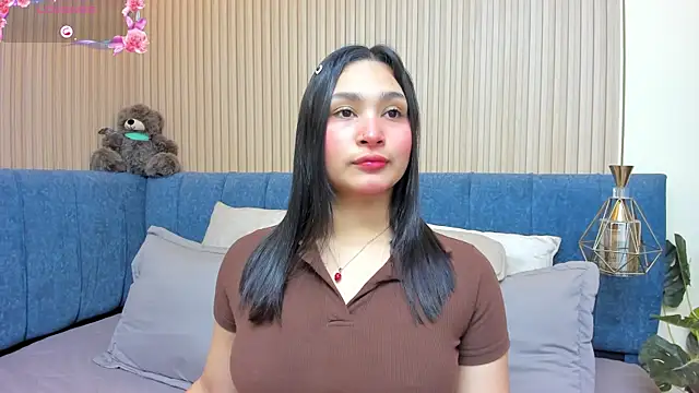 angel ponce online show from April 2026 07:04:01 PM