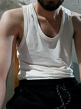 Snapshot of RaoufDz17cm chatting on September 2025 07:47:02 PM RaoufDz17cm online show from September 2025 07:47:02 PM