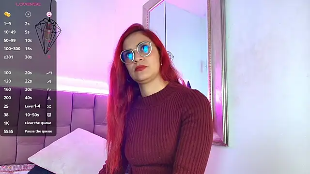 tiiny emilly online show from March 2026 08:46:02 PM