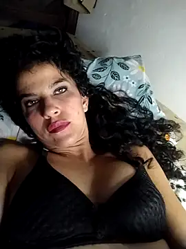 Snapshot of lucerocutte chatting on November 2025 06:35:01 AM lucerocutte online show from November 2025 06:35:01 AM