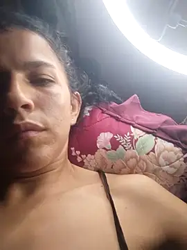 lucerocutte online show from May 2026 03:01:02 AM