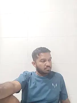 Snapshot of VJ17 chatting on December 2025 07:45:02 PM VJ17 online show from December 2025 07:45:02 PM