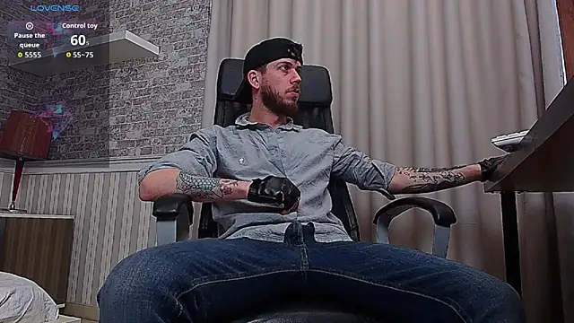 Snapshot of JonahShaw chatting on March 2026 05:35:02 AM JonahShaw online show from March 2026 05:35:02 AM